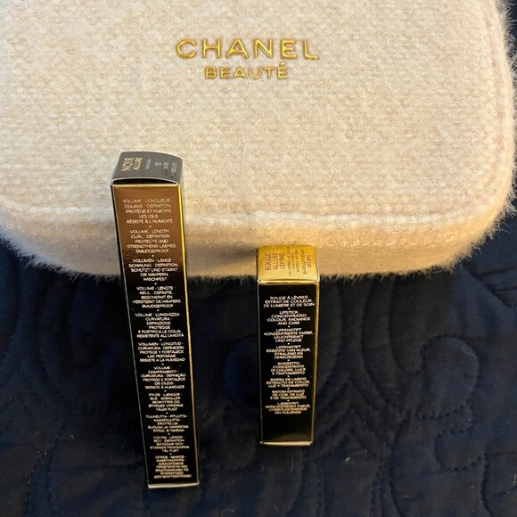 NEW CHANEL 3-Pc. Ultimate Allure Makeup Set w/ White Pouch, Lipstick and Mascara - Picture 11 of 11
